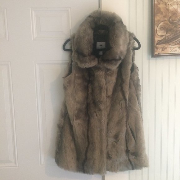 Faux Fur Vest BANDOLINO Size M Sleeveless Gray - Picture 11 of 14